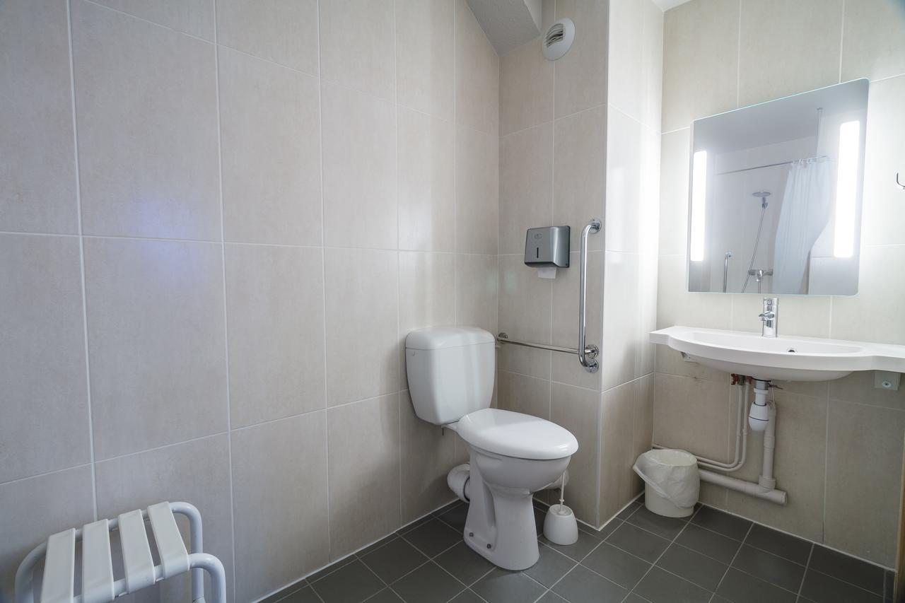 B&B Hotel Saint-Brieuc Трегё Экстерьер фото